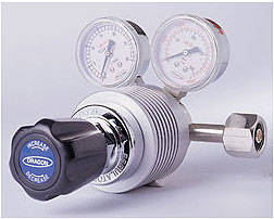 Co2 Welding gas regulator (Flow-gauge type... Made in Korea